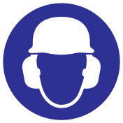 Bord Helm en oorbescherming verplicht ISO7010