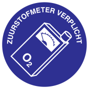 Blauw bord met pictogram om aan te duiden dat een zuurstofmeter verplicht is