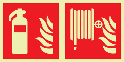 Brandblusser en brandhaspel vlak met vlam (fotoluminescerend) volgens ISO 7010