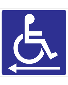 Blauwe sticker met pictogram en pijl naar links voor aanduiding richting ruimte voor mindervaliden